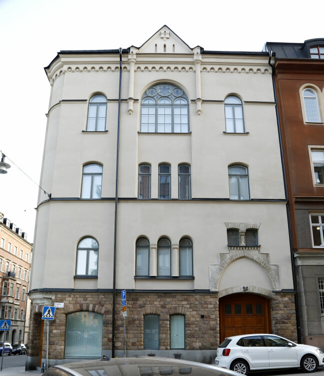 Huset som paret köpte 2015. Nu har de även köpt grannhuset.