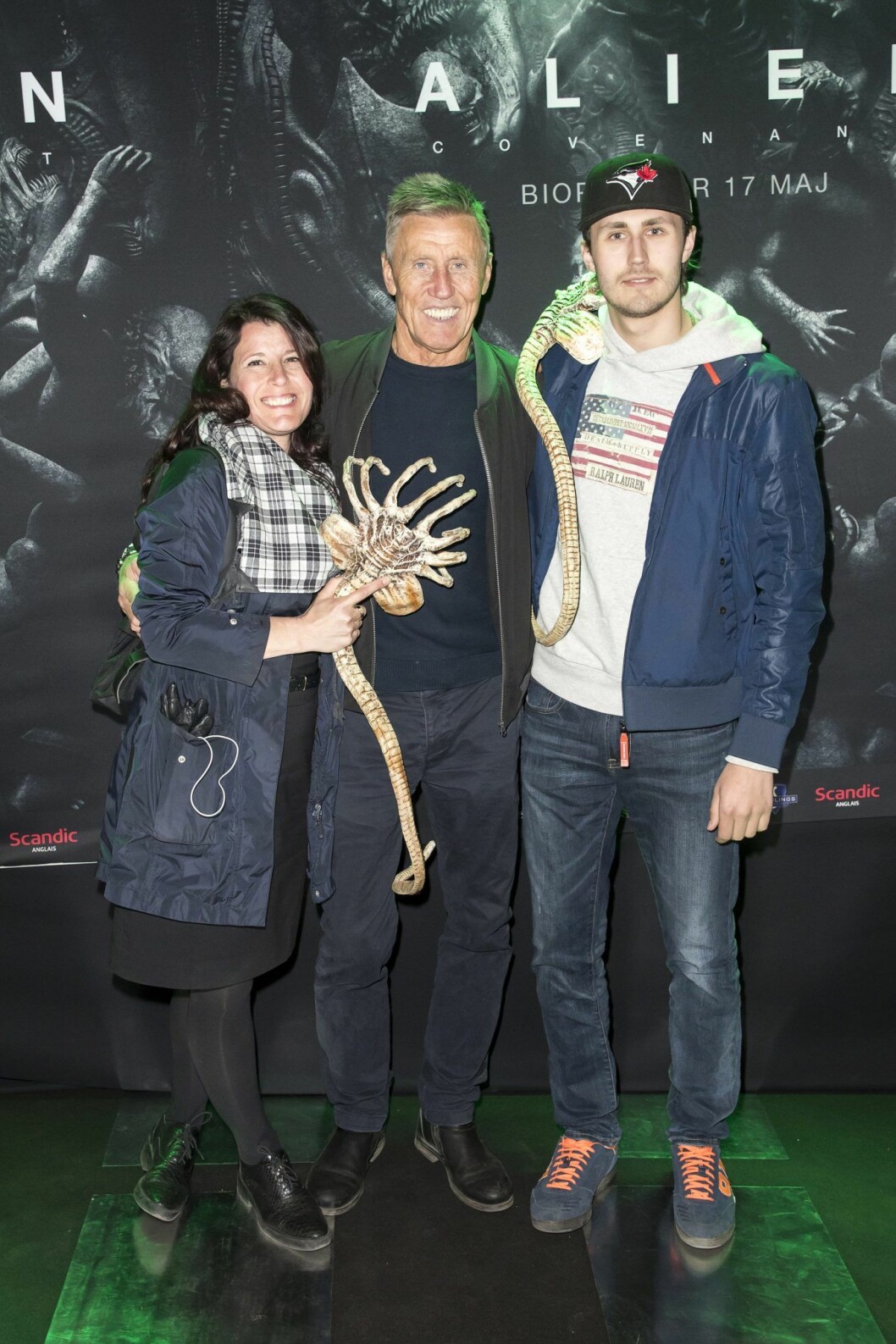 Börje tillsammans med barnen Teresa och Rasmus Salming