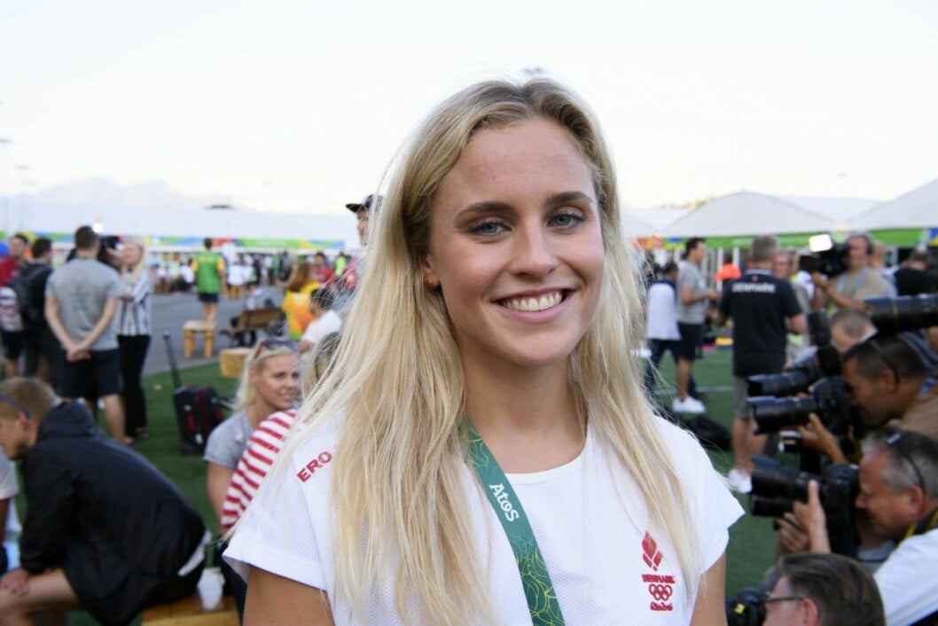 Sarah Bro ryktas vara Zac Efrons nya flamma. Sarah Bro