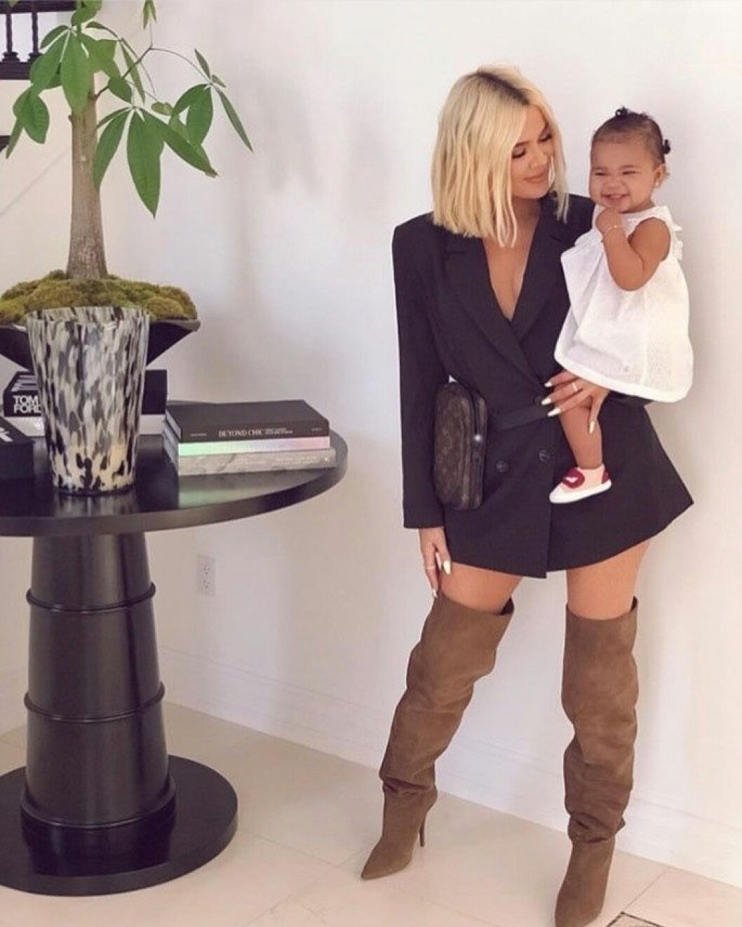 Numera är det Khloé och True som är en egen liten familj. Khloé Kardashian med dottern True