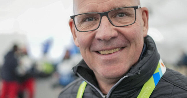 Den före detta åkaren Torgny Mogren har efter den aktiva karriären hållit sig kvar inom idrotten. Han var bland annat expert för SVT under skid-VM i Planica 2023.