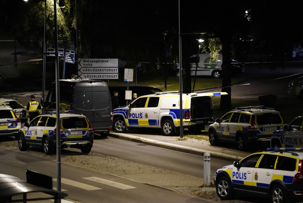 Omkring 22:30 gick ett larm ut om skottlossning.
