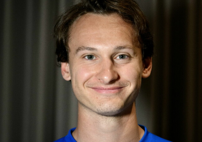 Hjalmar Ekdal får äntligen spela ihop med storebrorsan Albin. Hjalmar Ekdal får äntligen spela ihop med storebrorsan Albin.
