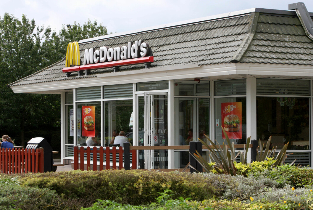 McDonalds bad henne om ursäkt.