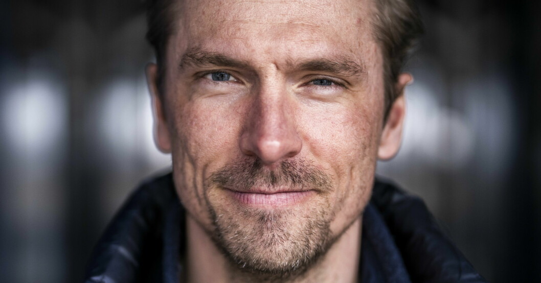 Johan Olsson kommer ursprungligen från Skultuna men flyttade i ung ålder till Östersund. Han började tävla för Åsarna 1994. Johan Olsson kommer ursprungligen från Skultuna men flyttade i ung ålder till Östersund. Han började tävla för Åsarna 1994.