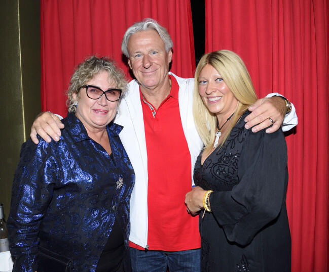 Det finns inga uppgifter om att den före detta tennisspelaren har någon ny partner. Björn Borg tillsammans med Mariana på filmpremiären.