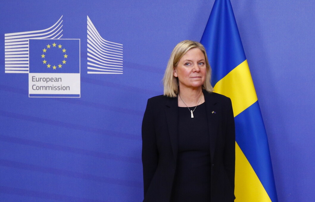 Statsminister tar ledning i flera opinionsundersökningar – trots senaste tidens skandaler.