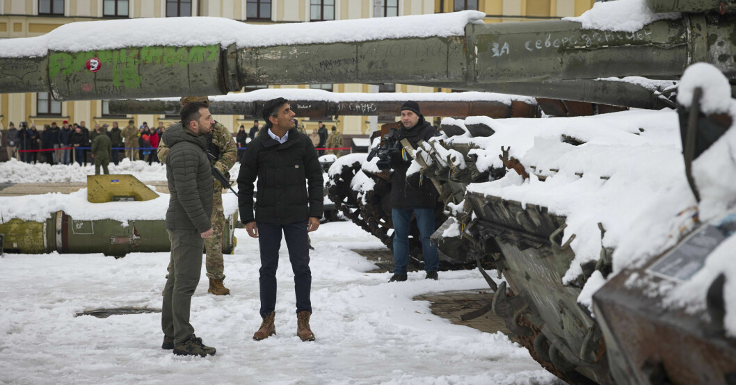 President Volodymyr Zelenskyj välkomnar Storbritanniens premiärminister Rishi Sunak under Ukrainas första vinterdagar.