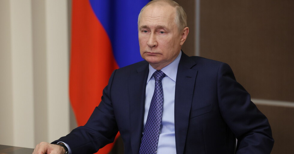 Vladimir Putin ser ledsen ut.