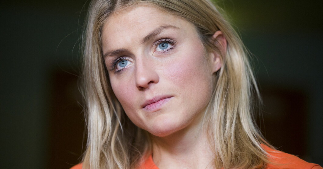 Therese Johaug säger till VG att hon inte blivit pressad av någon och att Jelena Välbe får ”tro vad hon vill”. Therese Johaug
