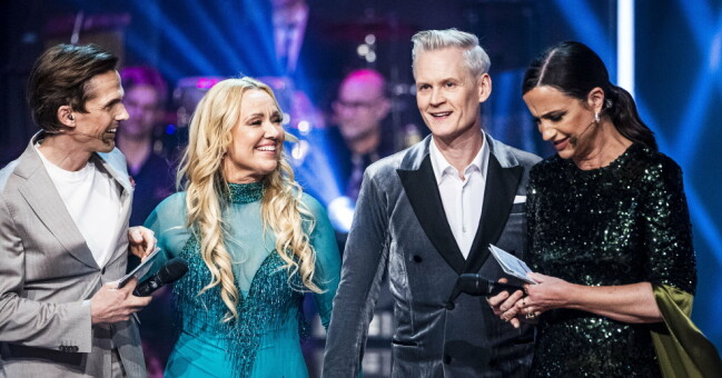 Björn Borgs mardröm. Let's dance fjolårssäsongen. Henrik Fexeus och Malin Watson åkte ut som tredje par – med programledarna David Lindgren och Petra Mede. Björn Borgs mardröm. Let's dance fjolårssäsongen. Henrik Fexeus och Malin Watson åkte ut som tredje par – med programledarna David Lindgren och Petra Mede.