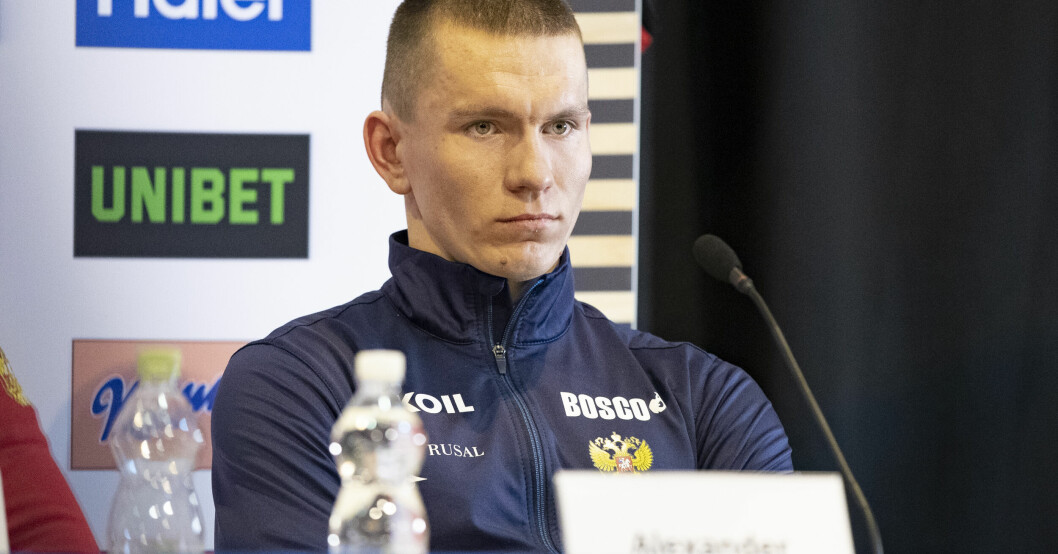 Alexander Bolsjunov sopade banan med motståndet i herrarnas skiathlon. Efteråt skrev NRK-experten Jan Petter Saltvedt att han var imponerad över ryssen, men att Ryssland inte ens borde få vara med i OS. Alexander Bolsjunov