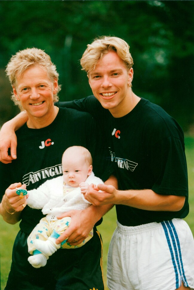 Dennis Janebrink i yngre dagar med sönerna Casper Janebrink och Alexander Janebrink.