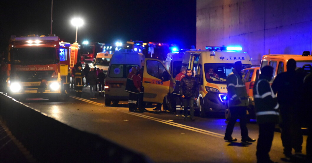 Ambulanser och räddningstjänst.