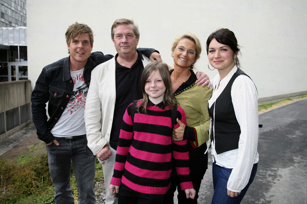 <span class=" italic" data-lab-italic_desktop="italic">Svensson Svensson</span> gjorde comeback i SVT 2007.