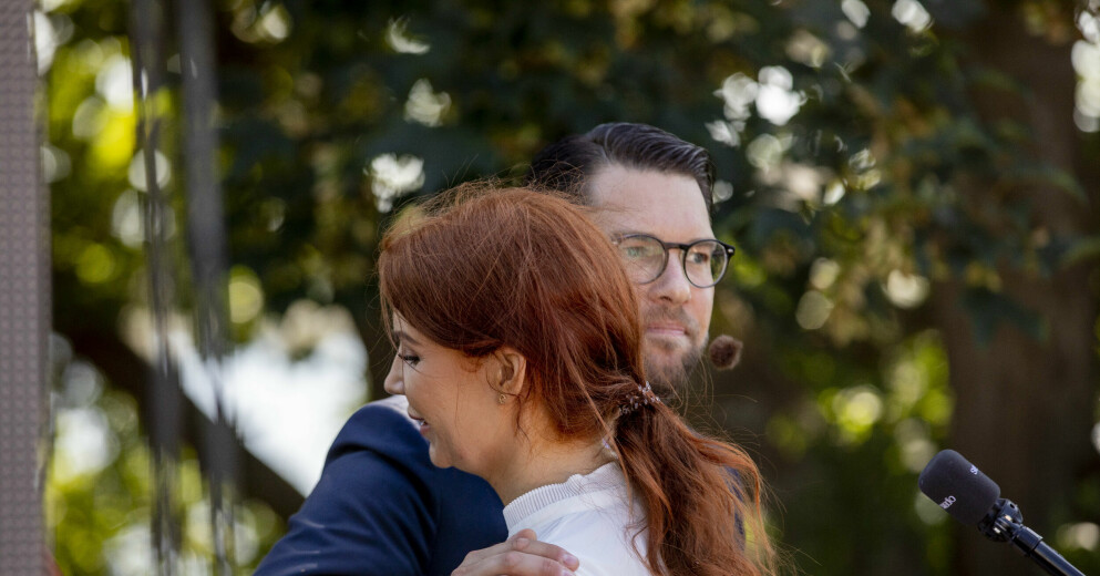 Louise Erixon och Jimmie Åkesson gick skilda vägar 2020. Orsakerna var många, enligt Louise. Jimmie Åkesson och Louise Erixon