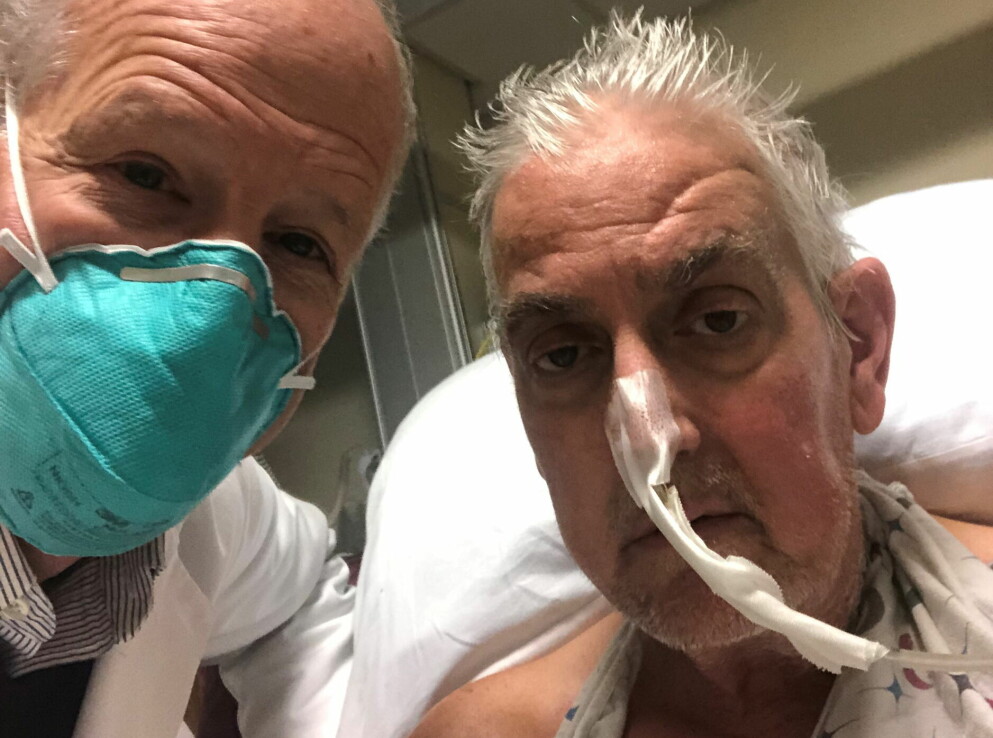 Bartley Griffith tillsammans med den historiske patienten David Bennett. Bartley Griffith och David Bennett