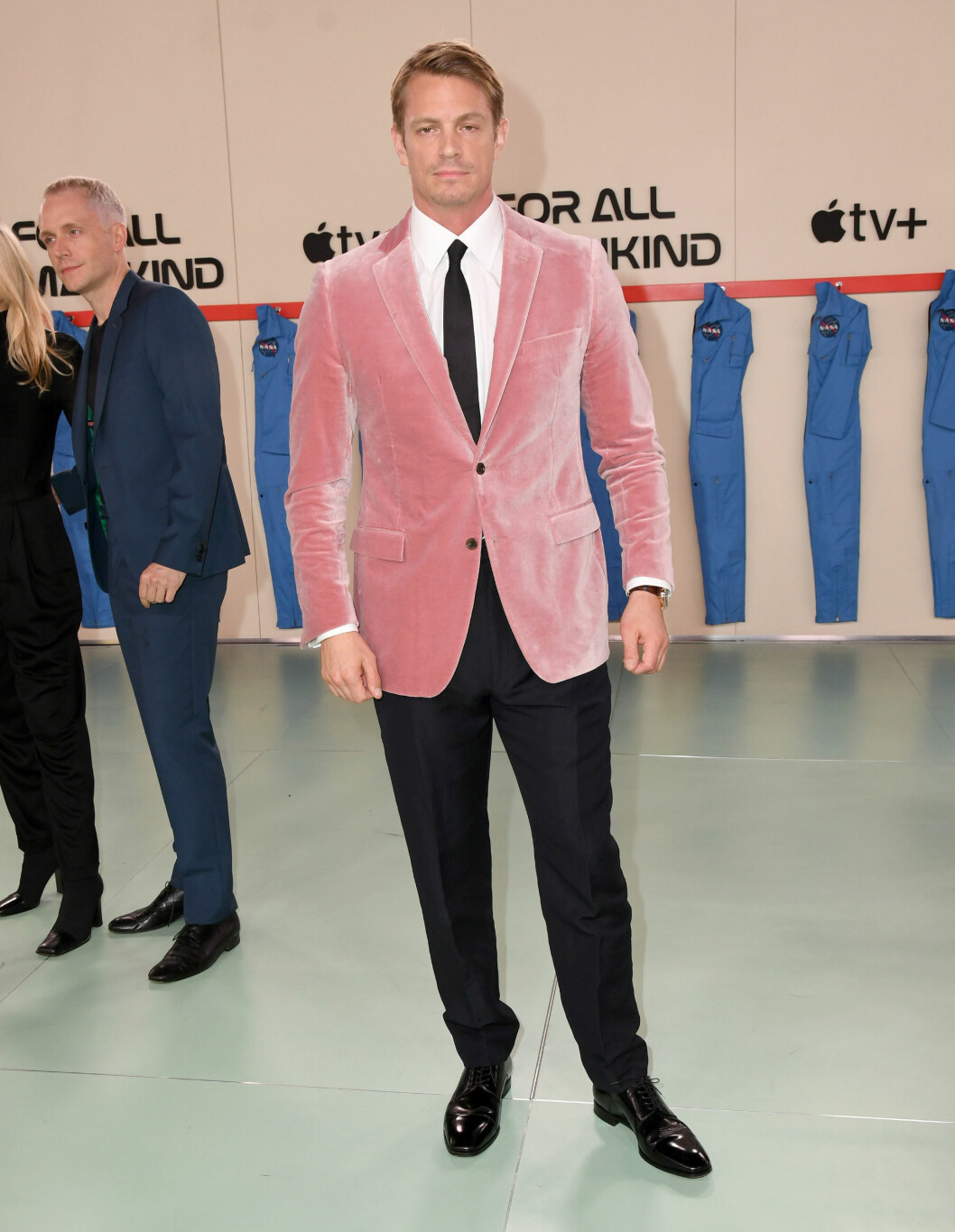 Joel Kinnaman på premiären av For all mankind i Kalifornien, USA. Den 15 October 2019