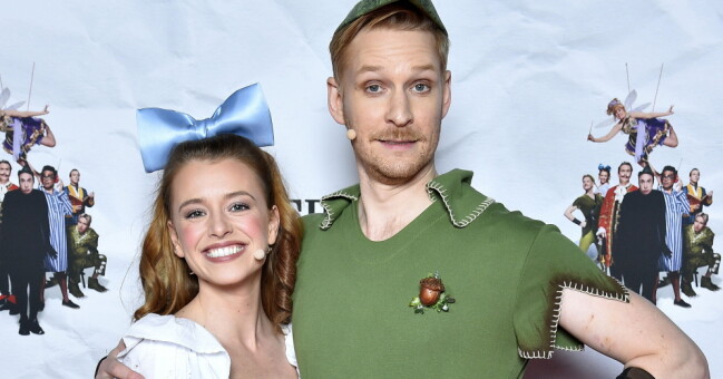 Clara Henry och Anton Lundqvist Premiären av Peter Pan – Går åt helvete! på Cirkus i Stockholm 2023