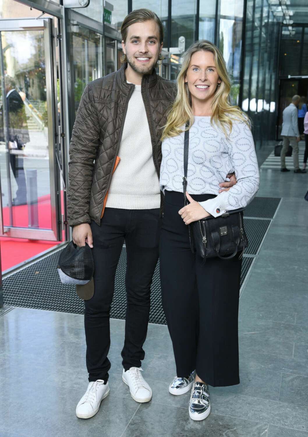 Joacim Rickling fann kärleken Caroline Kejbert i och med Bonde söker fru.