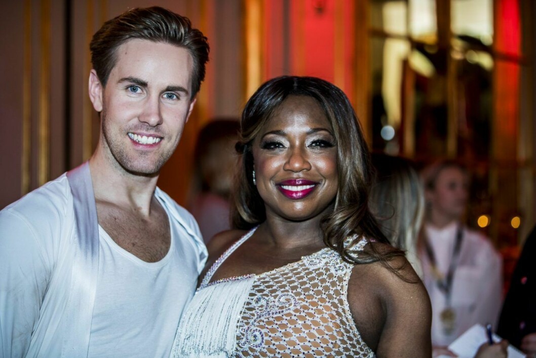 Tobias Bader, dansare och LaGaylia Frazier, sångare Let's Dance