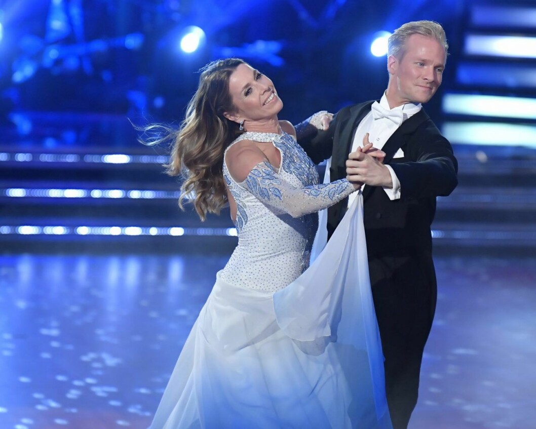 Fredric Brunberg hann dansa med Magdalena Forsberg i ett program innan han hoppade av Let’s dance. Magdalena Forsberg och Fredric Brunberg dansar i Let's dance
