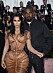 Kim Kardashian visar upp nya kroppen