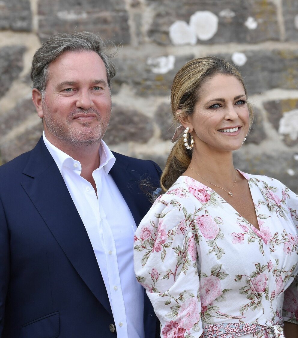 Madeleine med sin Chris under Victoriadagen.