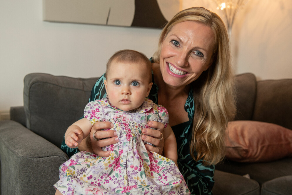 ”Till en början var de mot att jag skulle göra IVF, vilket var väldigt svårt. Det kändes som vanärade dem”, berättar Kelly Clarke.