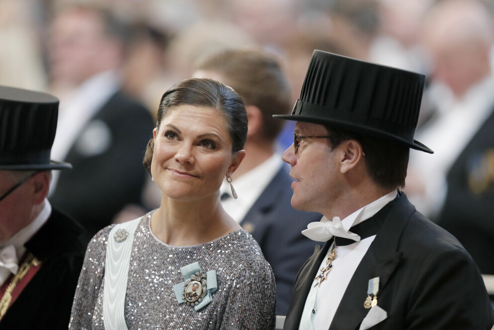 Kronprinsessan Victoria och prins Daniel i Stockholms Stadshus för promoveringsceremoni med anledning av att prins Daniel har utsetts till hedersdoktorer vid Karolinska Institutet. Kronprinsessan och prins Daniel