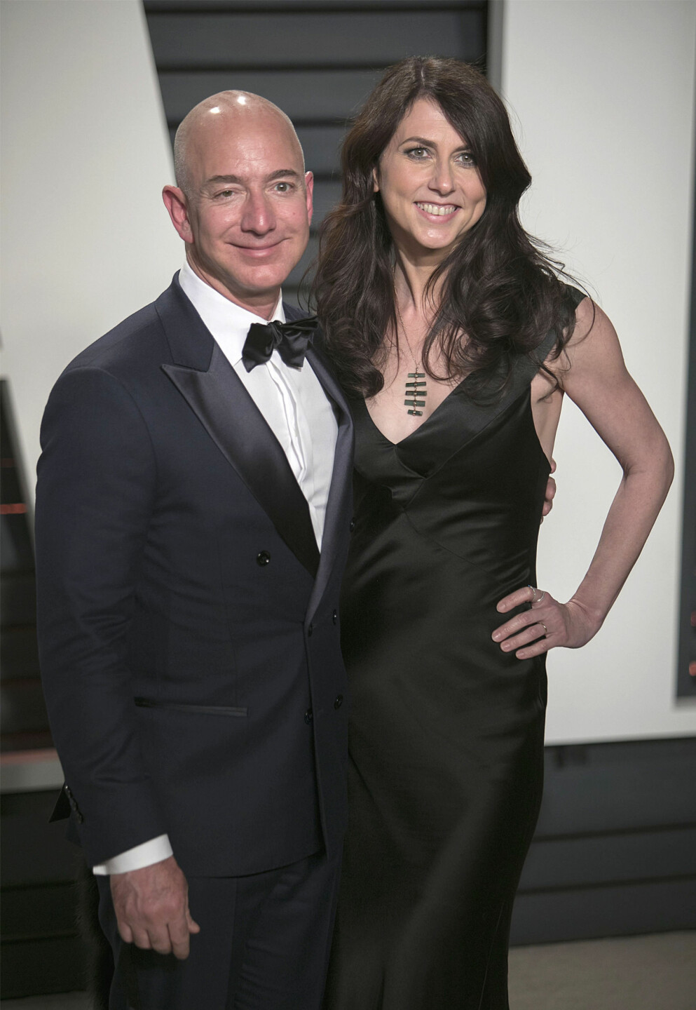 Jeff Bezos och Mackenzie Scott toppar listan bland världens dyraste skilsmässor. Jeff Bezos och Mackenzie Scott