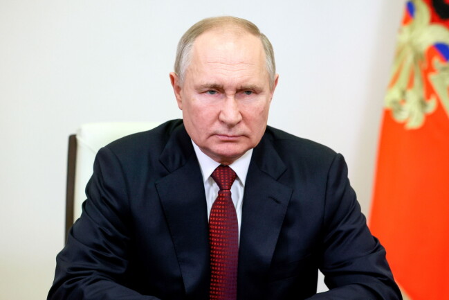 De ryska soldaterna uppger att de inte fått rätt information. Många påstår att de ljugits rakt upp i ansiktet. Vladimir Putin.