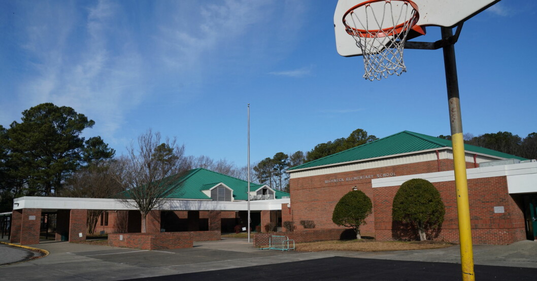 Richneck Elementary School i Newport News, Virginia. Richneck Elementary School i Newport News, Virginia.