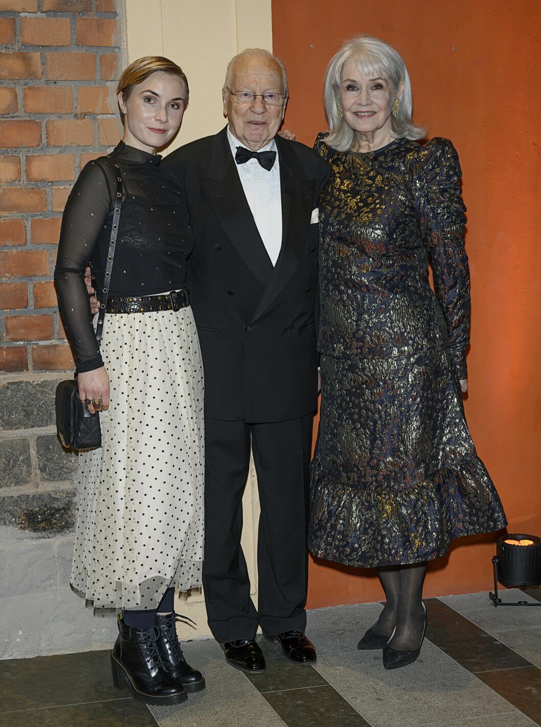 Agnes Hirdwall tillsammans med pappa Ingvar och mamma Marika. Agnes Hirdwall