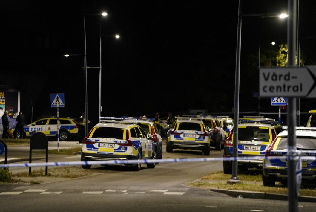 ”Jag har pratat med regionpolischefen och delar av övriga polisledningen i region Väst för att säkerställa att de har de resurser som krävs för att kunna lagföra den skyldige”, skriver Anders Thornberg i ett uttalande om händeslen.