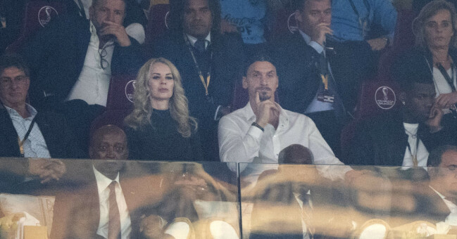 Zlatan Ibrahimovic och Helena Seger under VM-finalen mellan Frankrike och Argentina i Qatar den 18 december. Zlatan Ibrahimovic och Helena Seger under VM-finalen mellan Frankrike och Argentina i Qatar den 18 december.