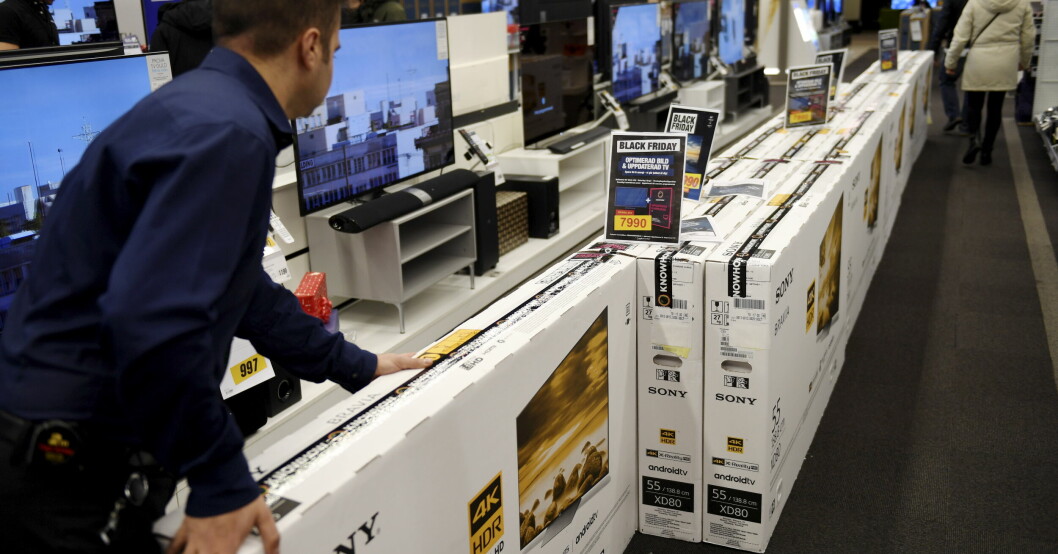 Hemelektronik, tv-skärmar, datorer och vitvaror är vanliga produkter som svenskarna är sugna på under Black Week. Hemelektronik, tv-skärmar, datorer och vitvaror är vanliga produkter som svenskarna är sugna på under Black Week.