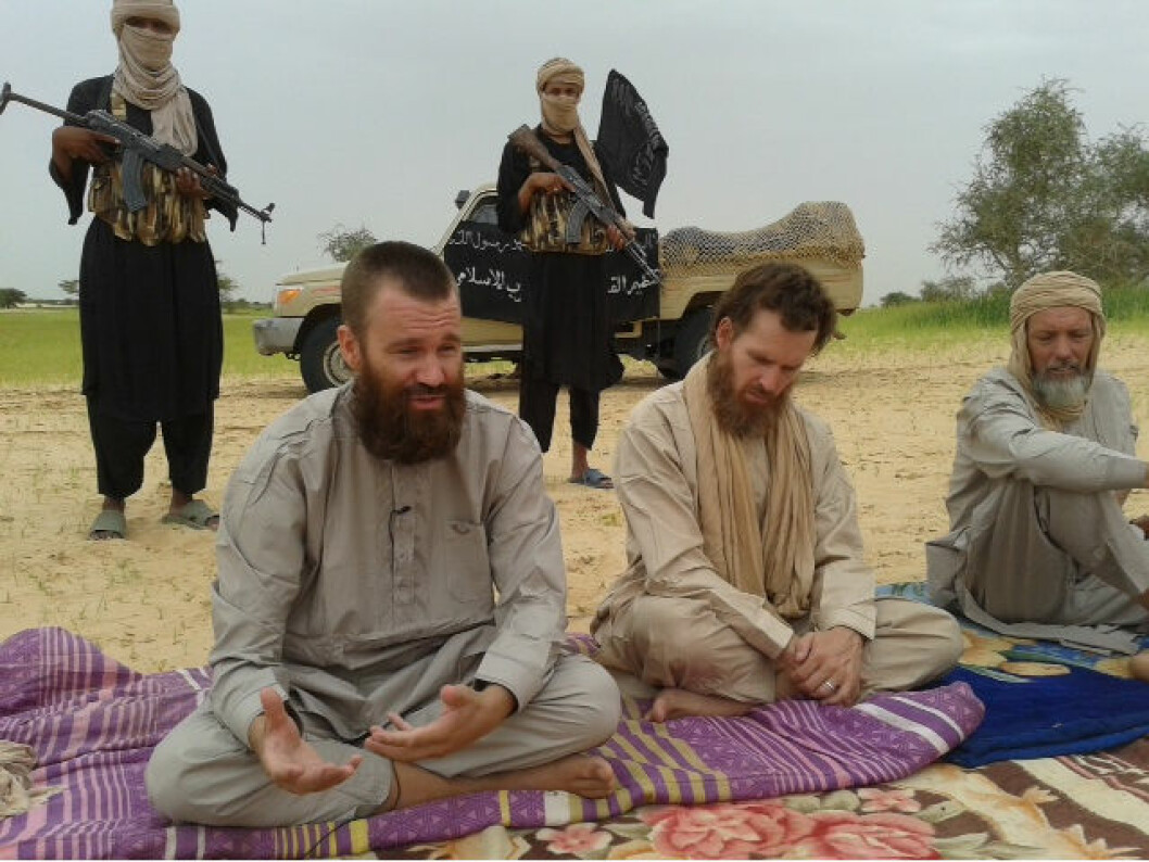 Johan Gustafsson kidnappades tillsammans med Sydafrikanen Stephen Malcom och Sjaak Rijke från Nederländerna. Johan Gustafsson kidnappades tillsammans med Sydafrikanen Stephen Malcom och Sjaak Rijke från Nederländerna.