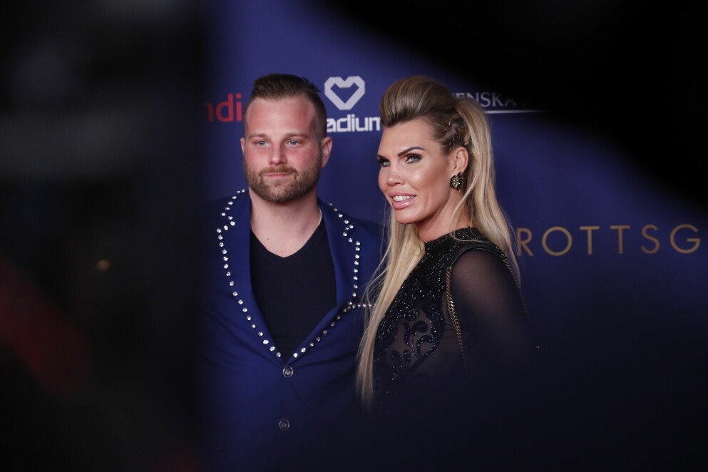 Mikaela Laurén och Peder under Idrottsgalan 2020. Peder och Mikaela.