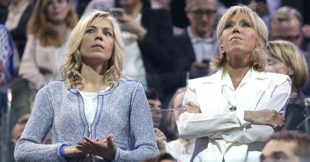 Laurence Auzière-Jourdan med sin mamma Brigitte Macron. Laurence Auzière-Jourdan Macron och Brigitte Macron