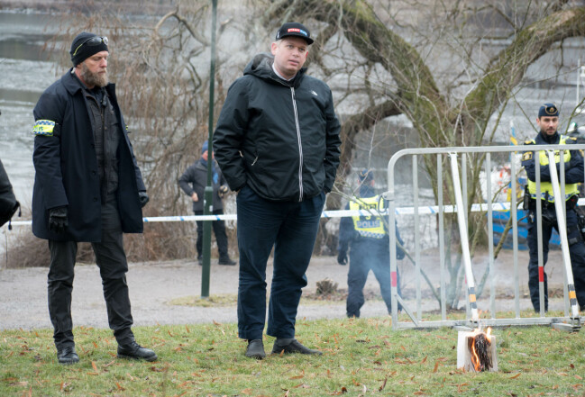 Rasmus Paludan bränner koranen i Stockholm i helgen. Rasmus Paludan bränner koranen i Stockholm i helgen.