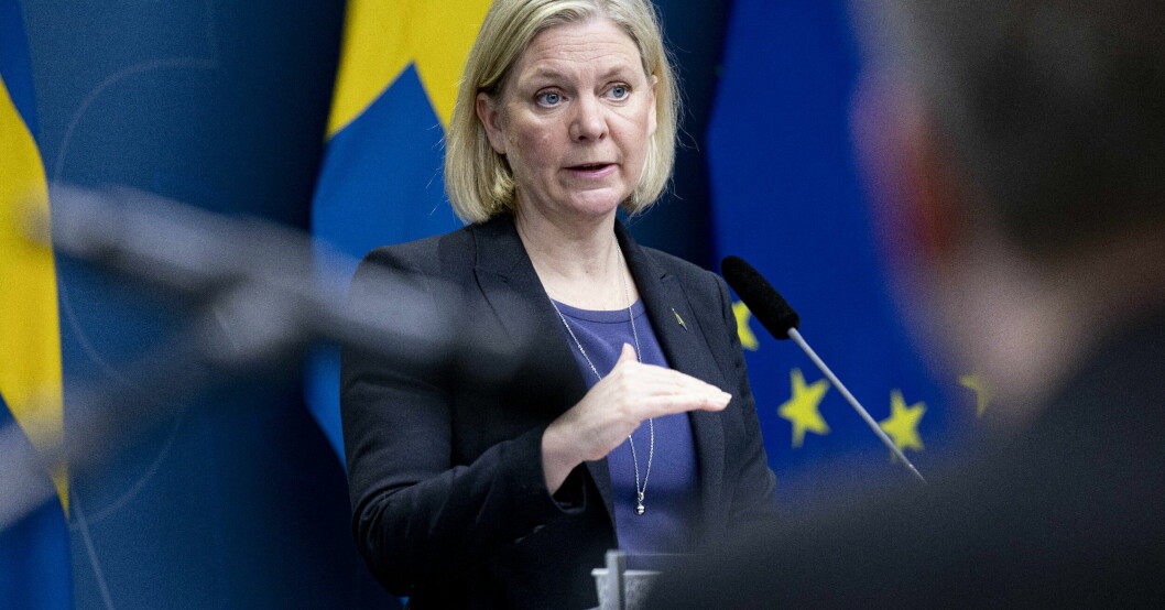 Sveriges statsminister Magdalena Andersson fördömer Rysslands offensiv mot Ukraina. Magdalena Andersson
