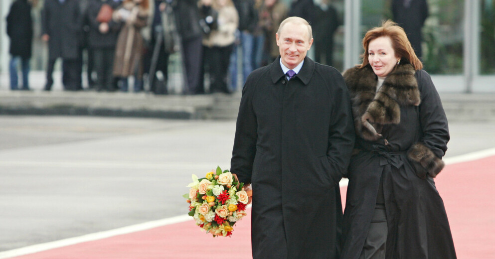 Vladimir Putin har döttrarna Maria Vorontsova, 37, och Katerina Tikhonova, 35, med exfrun Ljudmila Aleksandrovna. Vladimir Putin och Ljudmila Aleksandrovna
