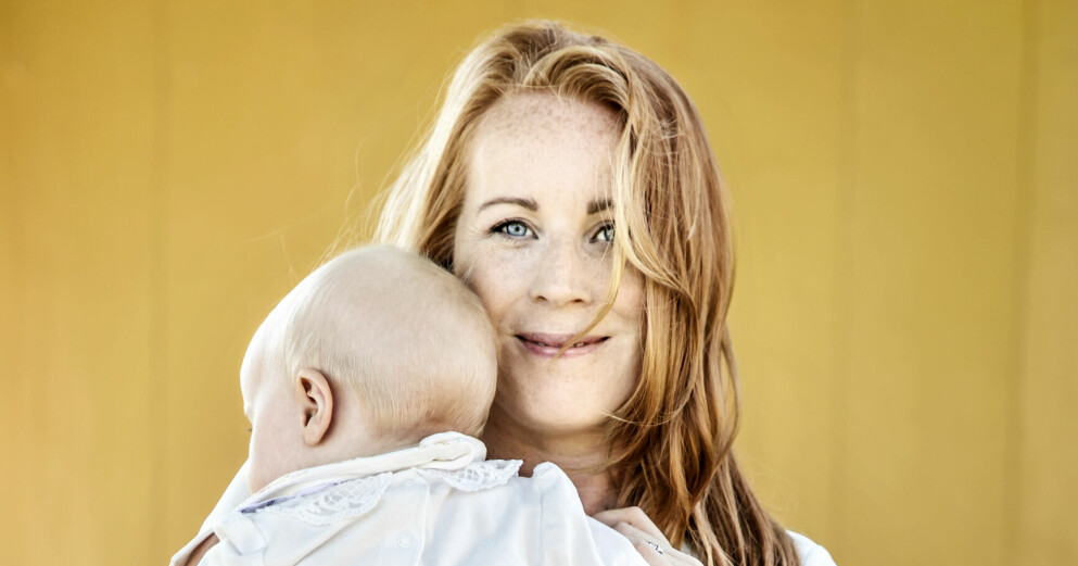 Annie Lööf med dottern Saga. I en tidigare intervju med DN har hon berättat om förlossningen. Annie Lööf och Saga