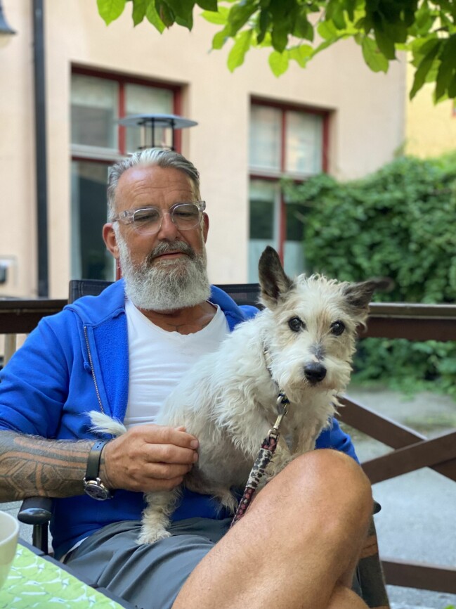Foto: Privat Simon med hund