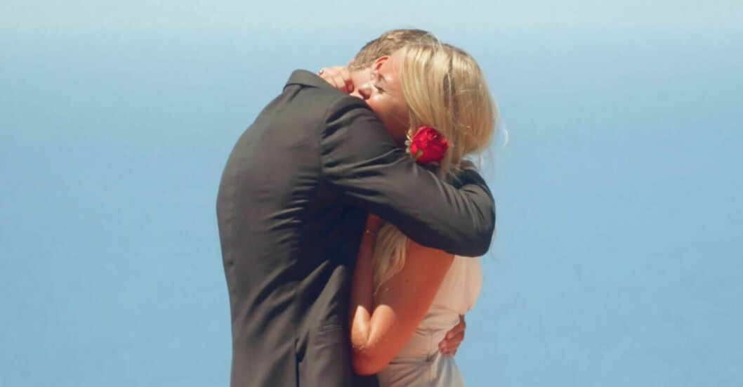 Simon och Elvira i Bachelor 2021. Elvira fick Simons sista ros Simon och Elvira i Bachelor 2021. Elvira fick Simons sista ros