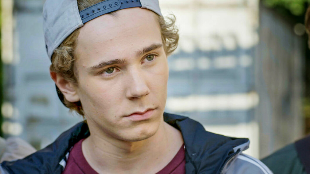 skam-isak
