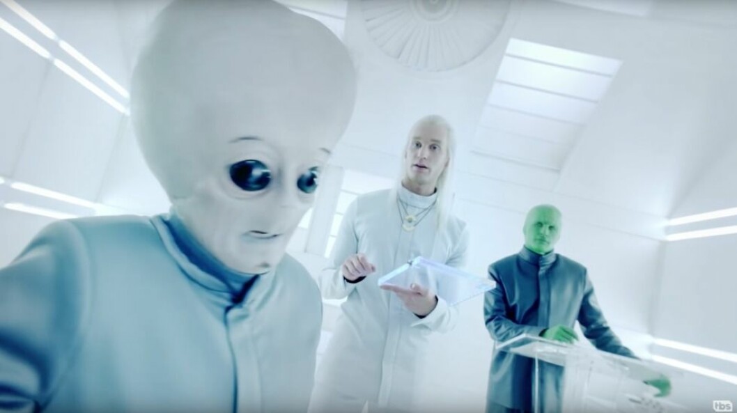 I “people of Earth” spelar Björn Gustafsson utomjordingen Don the White. skarmavbild-2016-11-23-kl-11-35-10