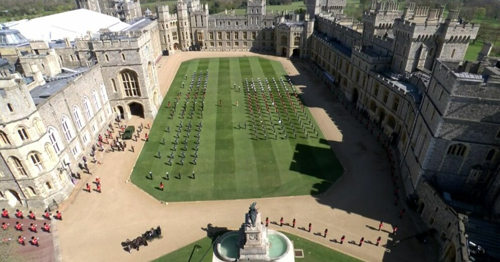 Hundratals vakter är på plats. Windsor castle