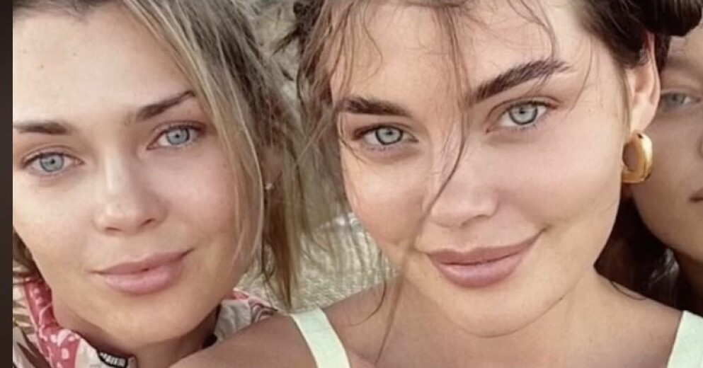 Lika som bär? Efter att Liza Gulyaewa lagt upp en bild på sig och sin mamma har flera reagerat starkt. Många undrar hur de kan se lika gamla ut, och om de i själva verket är syskon. Mamman och Liza Gulyaewa